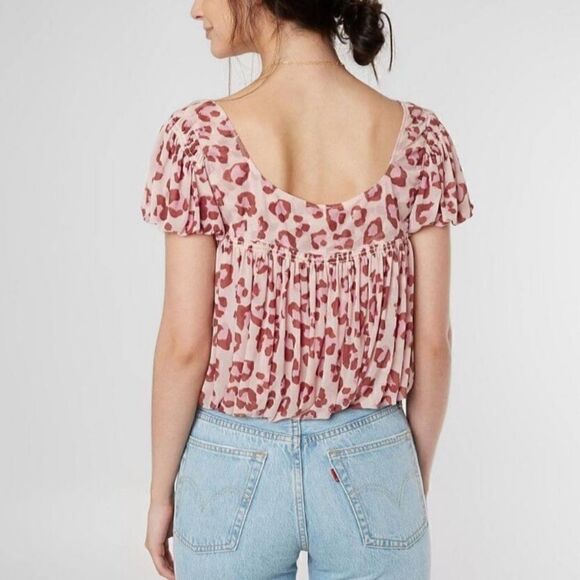 Free People Meg Leopard Print Blouse Pink Blush - Picture 10 of 10